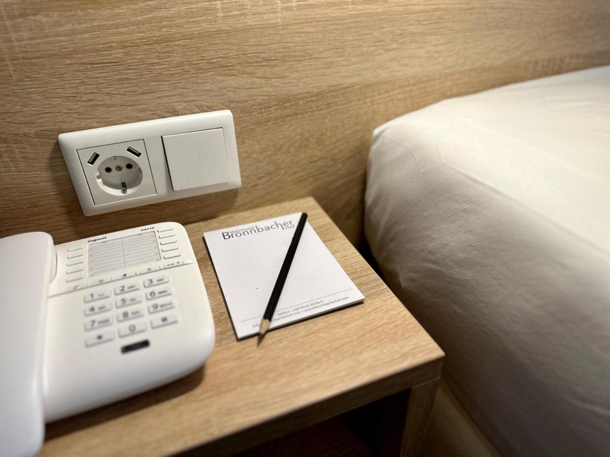 Bronnbacher Hof Hotel *